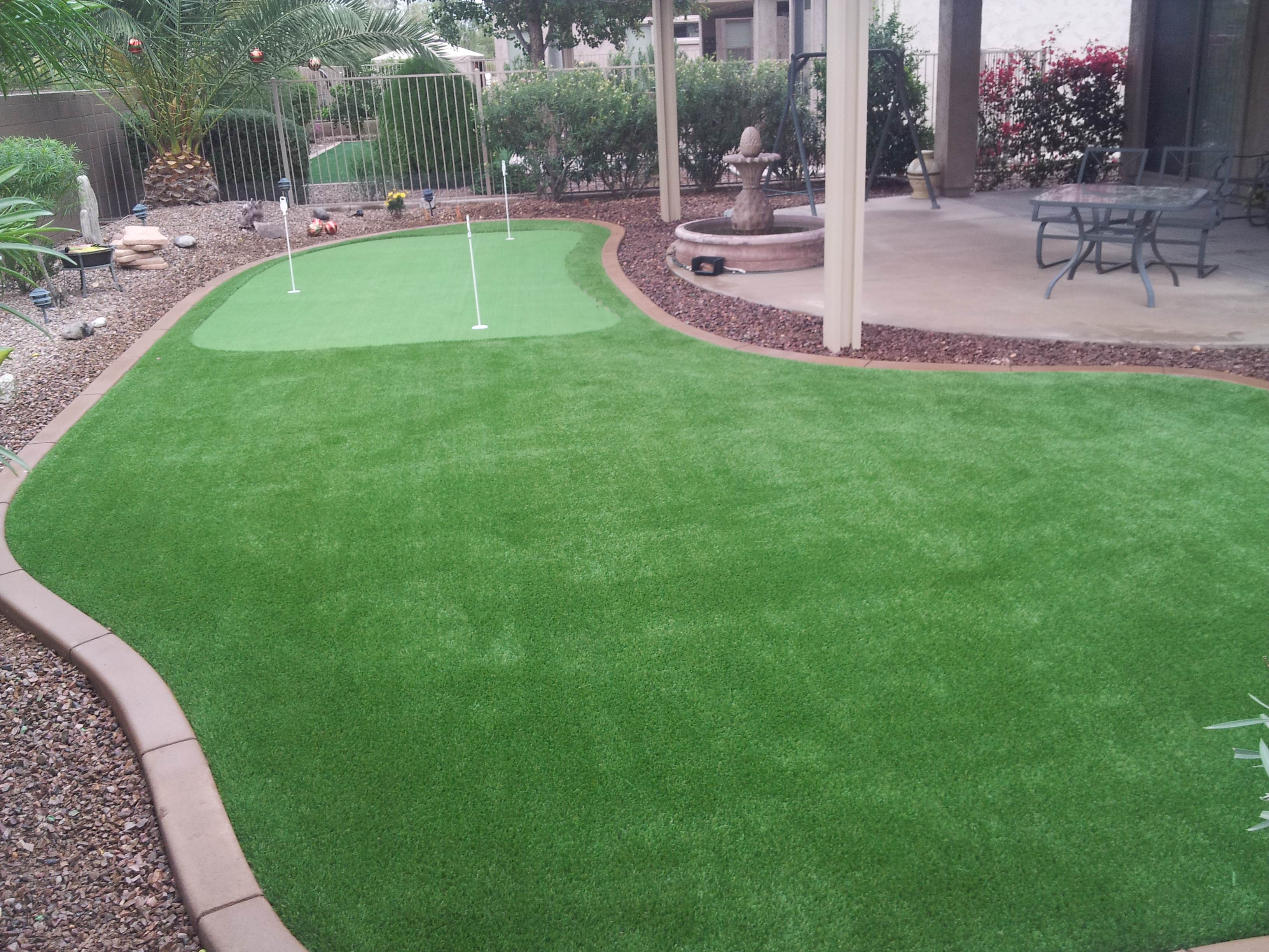 Premium Putting Green Installers. Chandler Fake Grass