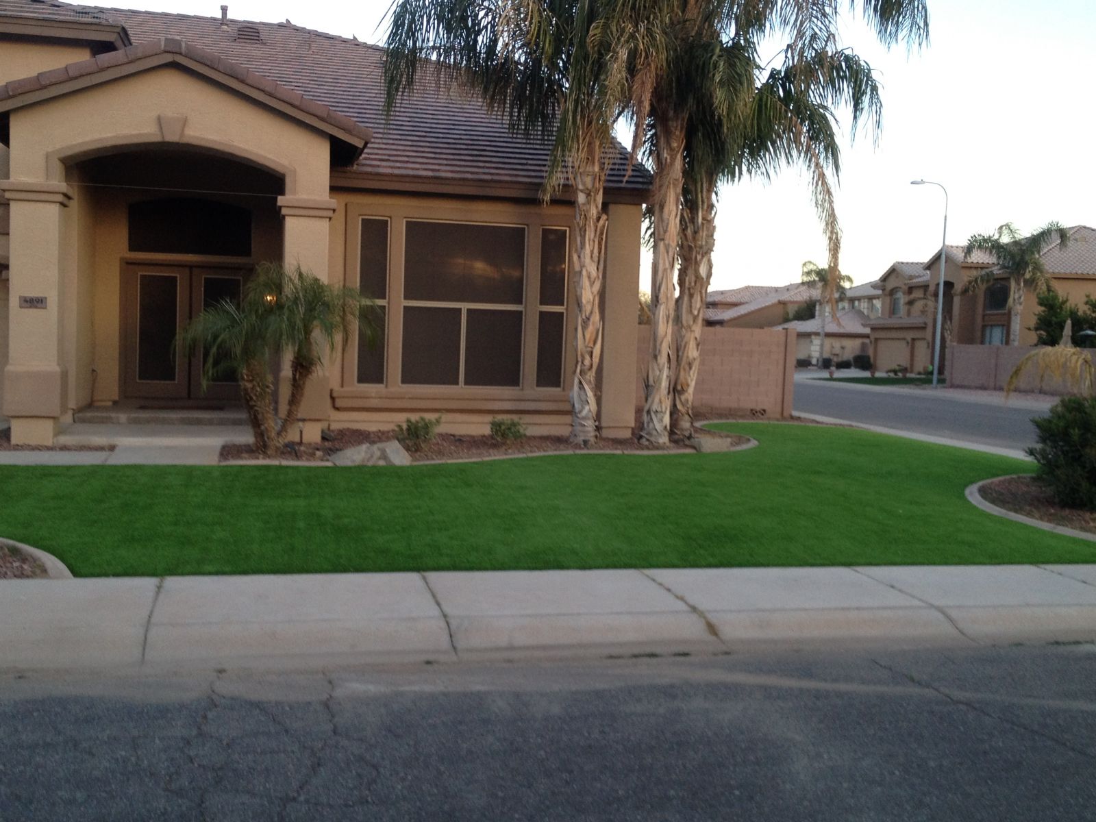 Why Hire Luxury Turf for Mesa Artificial Grass Installation